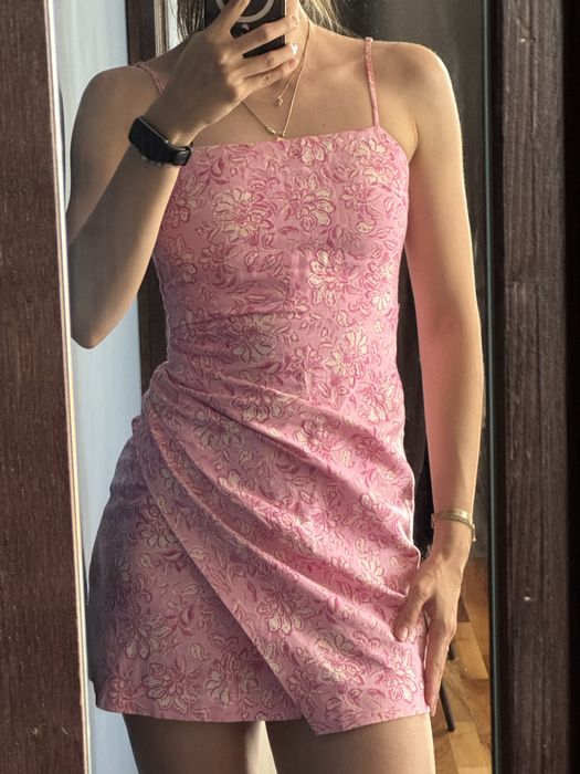 Zara Къса Дамска Рокля