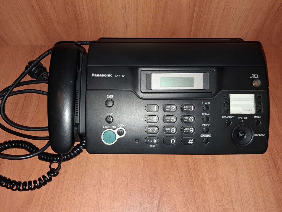 Факс Panasonic KX-FT934CA с телефоном