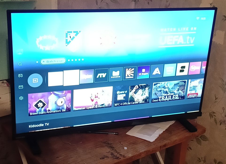 Телевизор Smart Toshiba 32 диагональ