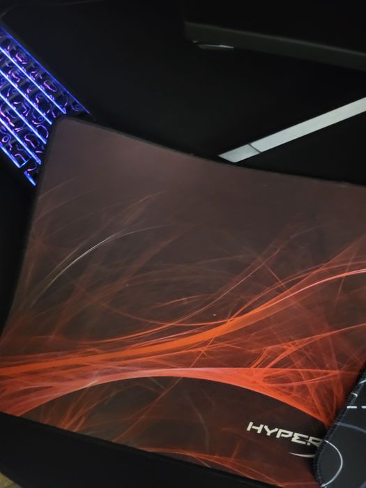 Два коврика для мыши