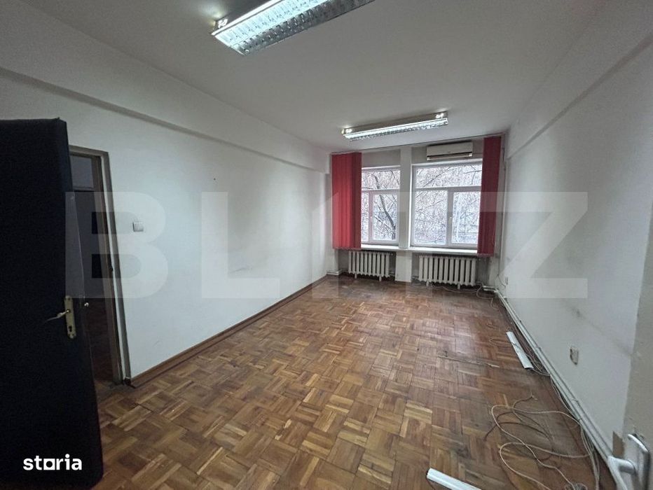 Spatiu de birouri, 231.74 mp, 8 camere, zona Colegiul Fratii Buzesti