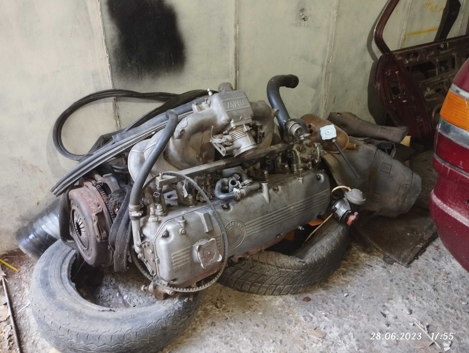 Продам BMW е28 520