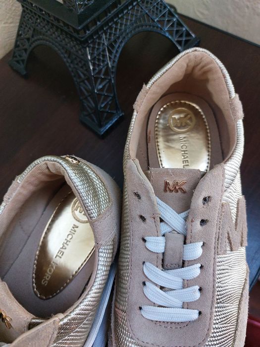 Кроссовки Майкл Корс размер 36