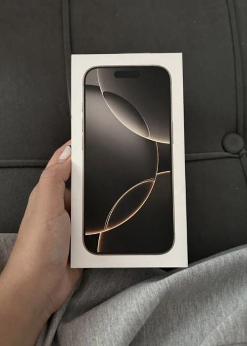 Продам айфон 16 про срочно