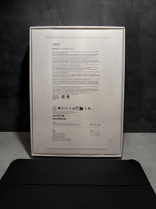 КАТО ЧИСТО НОВ Ipad Air M2 11” (2024) 128GB + Калъф
