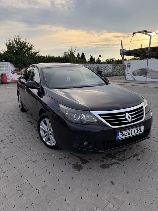 Renault Latitude 2.0Dci 150 cai , manuala