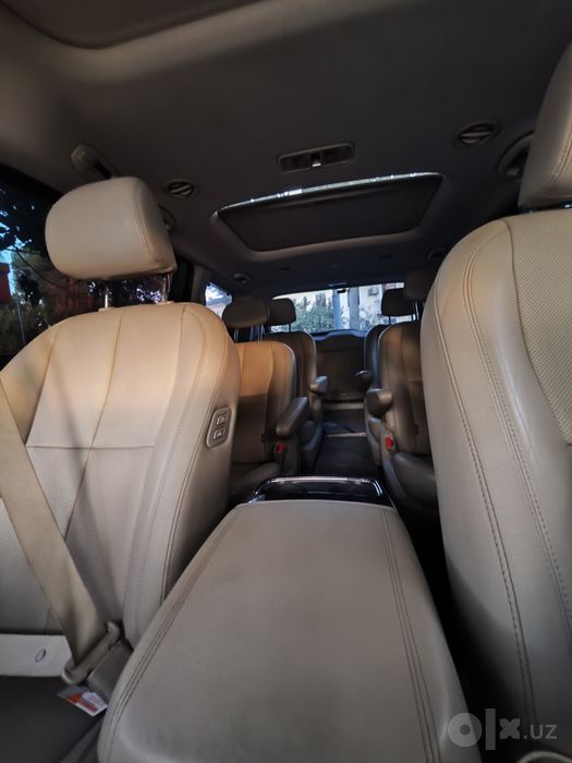 Kia karnival 2019 yil eng fuli