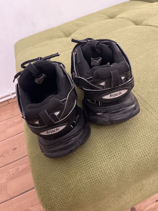 Balenciaga Trakuri papuci marimea 44