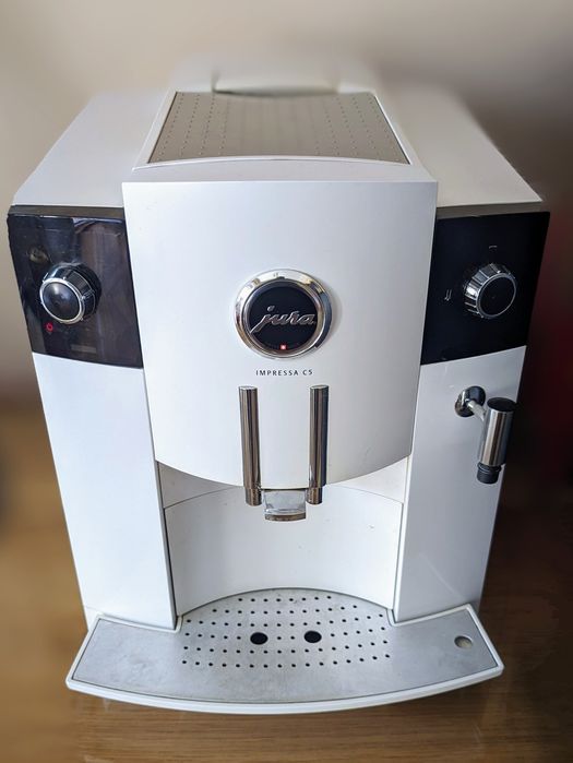 Espressor cafea  profesiona line full automatic Jura / Iura Impressa C