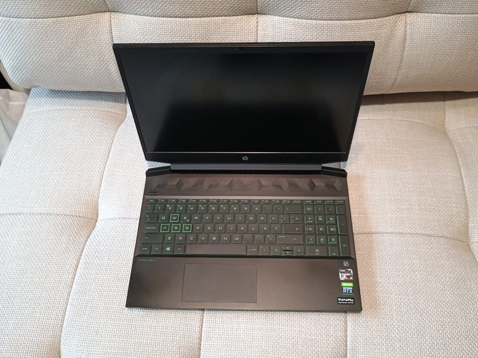 Гейминг лаптоп HP Pavilion 15 RTX 3050