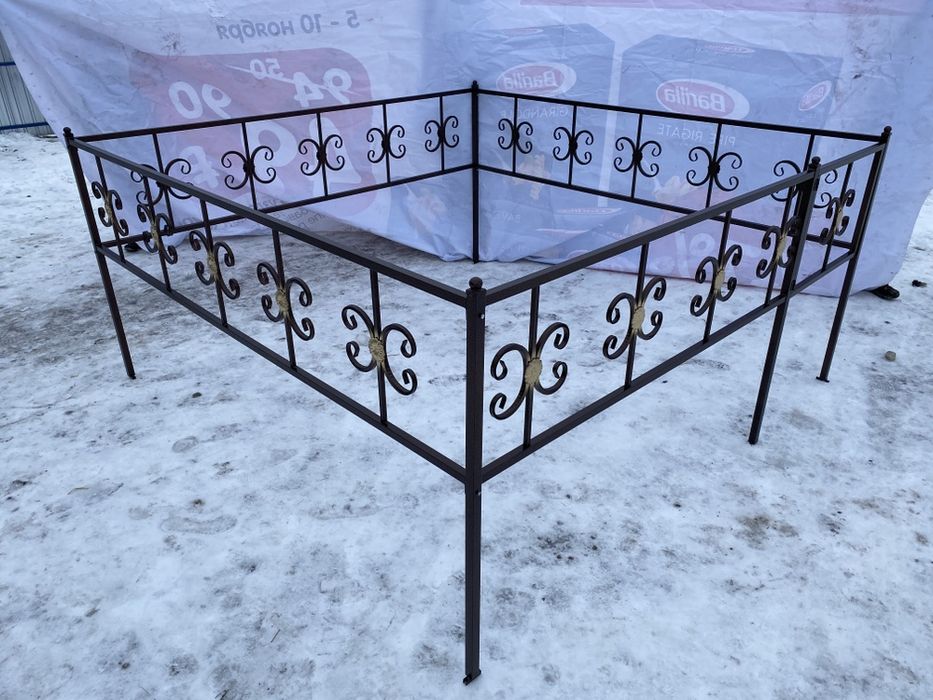 Оградки ритуальные