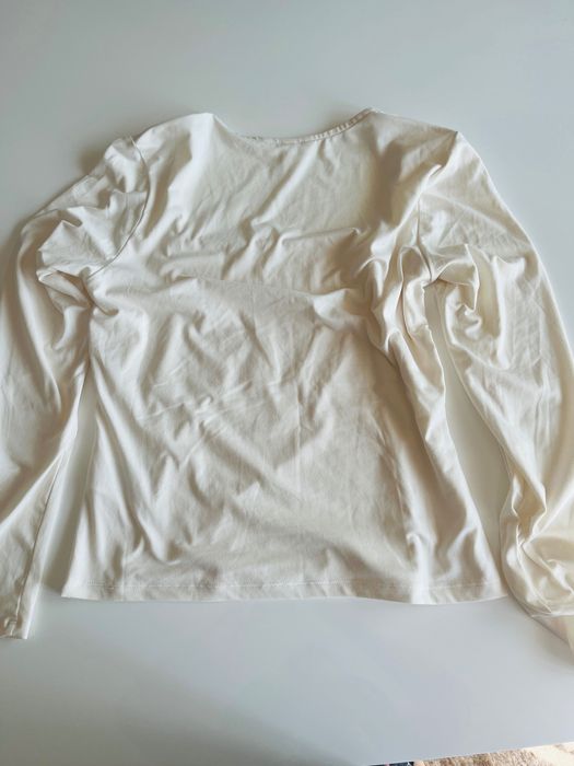 Бяла дамска блуза