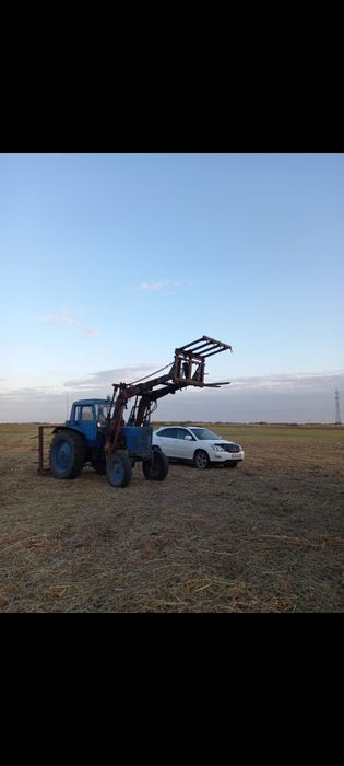 Трактор Мтз 80 сатылады в комплекте!