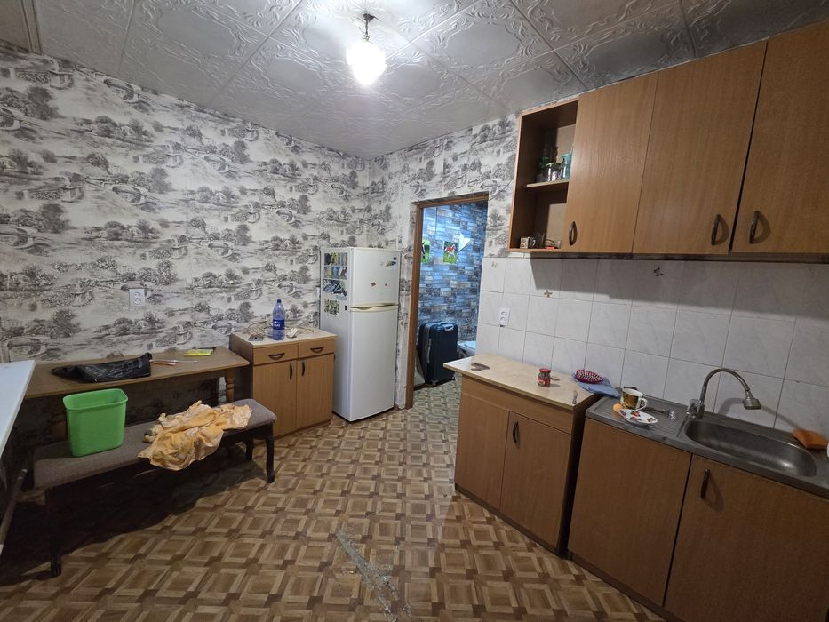 Сдам квартиру с гаражем