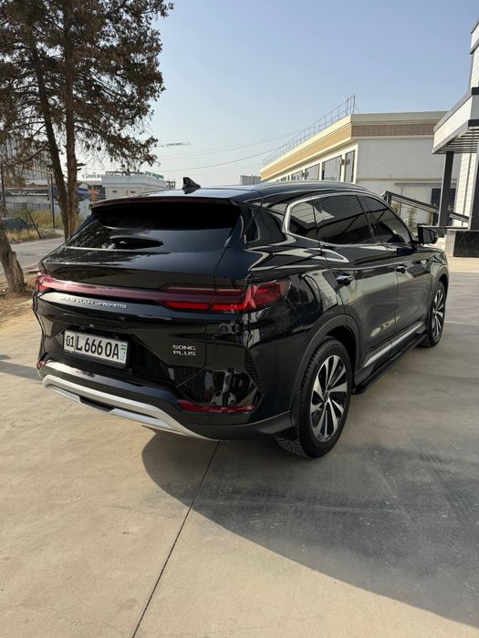 BYD Song Plus Champion 110.
