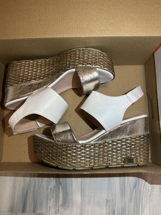 Продавам дамски токчета – като нови