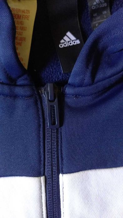 Оригинален суитшърт ADIDAS  до 158 см, оригинален