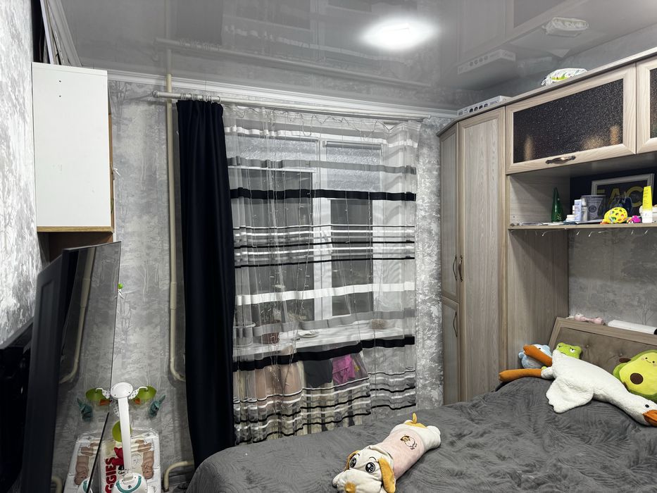 Продам 4-х комн квартиру