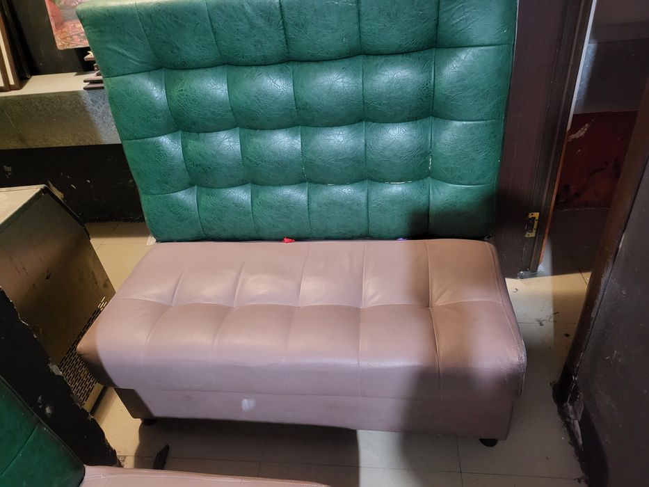 Диваны кожаные и из ткани