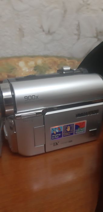 Продам камеру самсунг