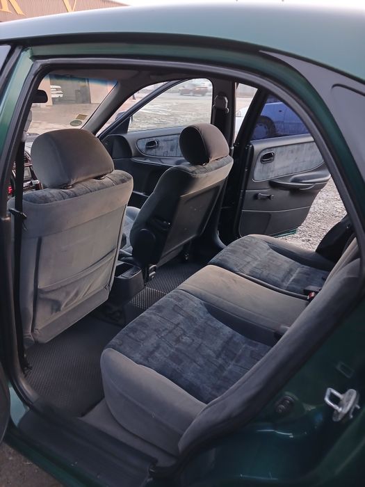 Mazda 626 птичка