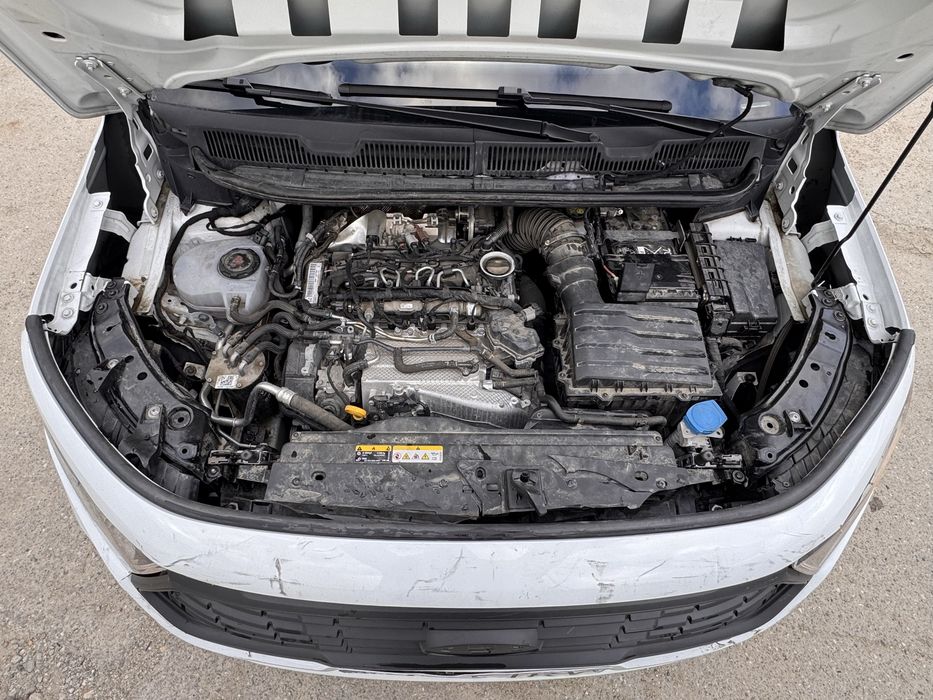 Noul Ford Transit Connect 2.0 TDI  Model 2025 avariat