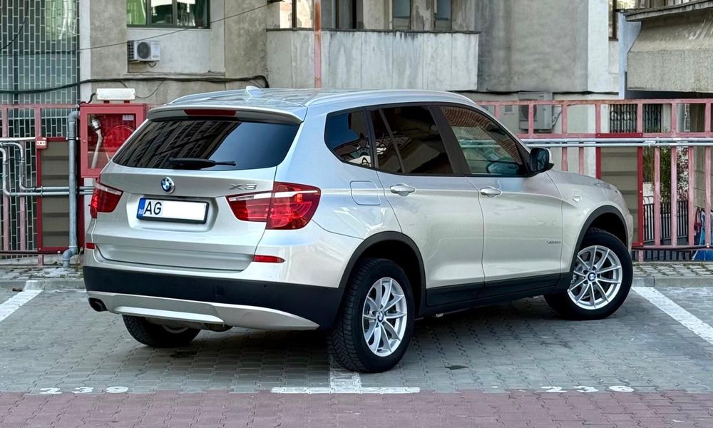 BMW X3 2011 — imagine 4