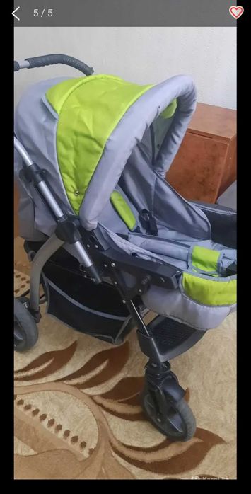 Продам детскую коляску