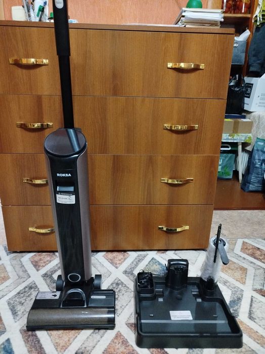 Моющий пылесос Roksa