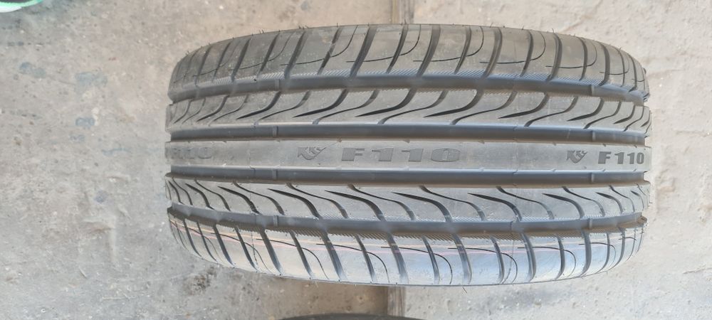 2 anvelope vara Minerva noi 275/40/20
