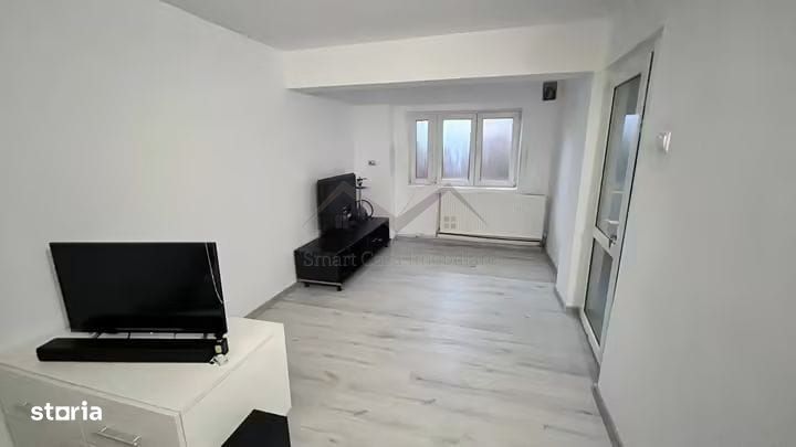 Casa tip triplex/insiruit bucium
