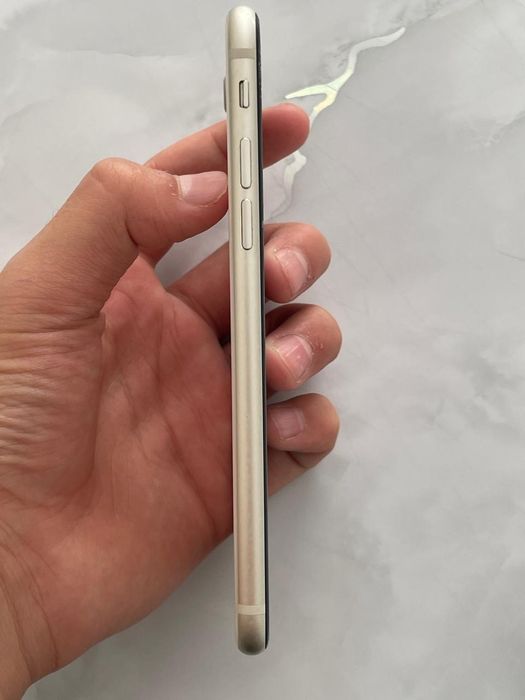 Iphone Se 2020год