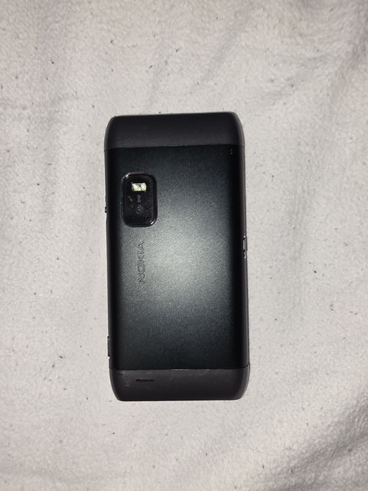 Machera Nokia cu tastatura