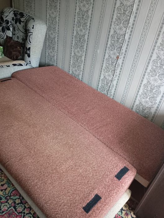Продам диван раскладной