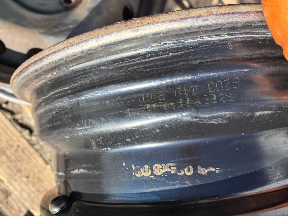 14 цола 4 х 100 мм Рено Туйнго / Клио / Канго - 5,5 Инча / ЕТ 29