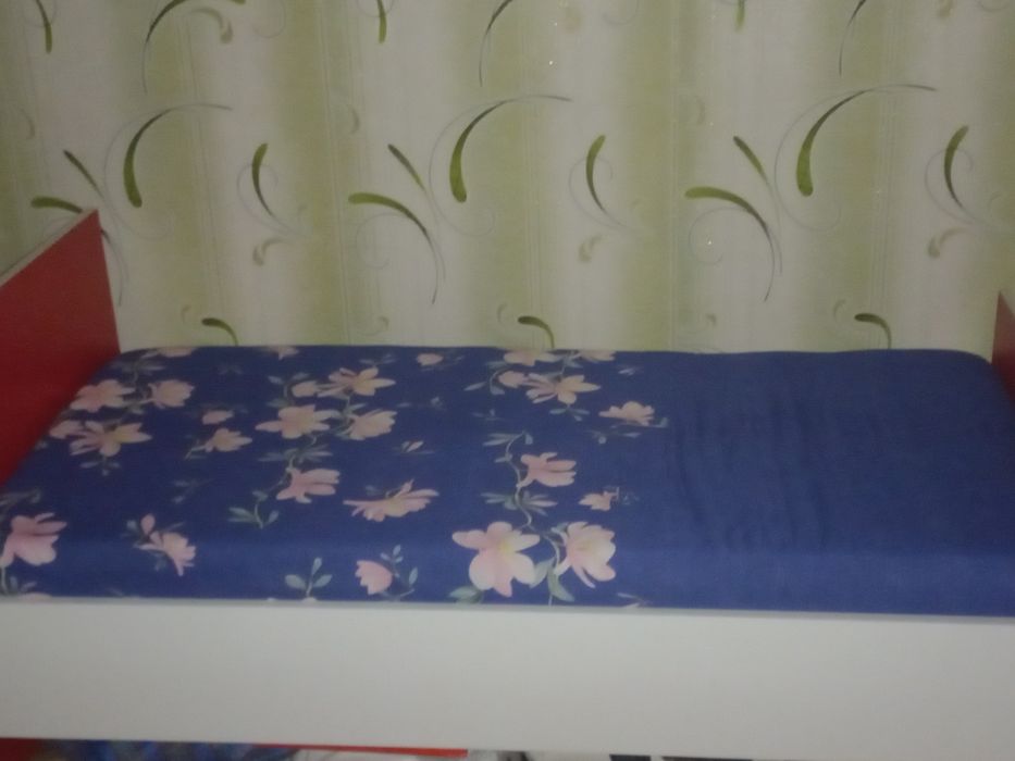 Детский гарнитур (шифанер кровать)