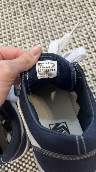 кеды Vans синего цвета