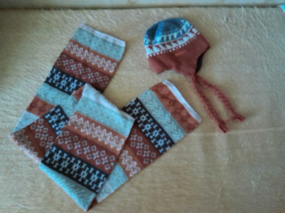 Комплект шапка и шал