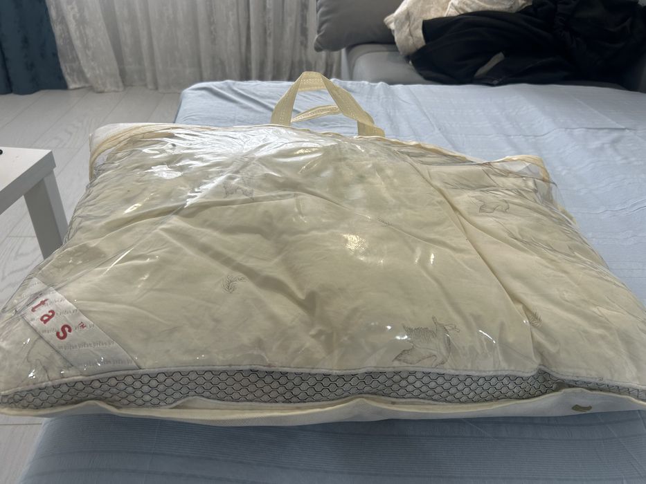 Одеяла,постельные принадлежности от 200 тг