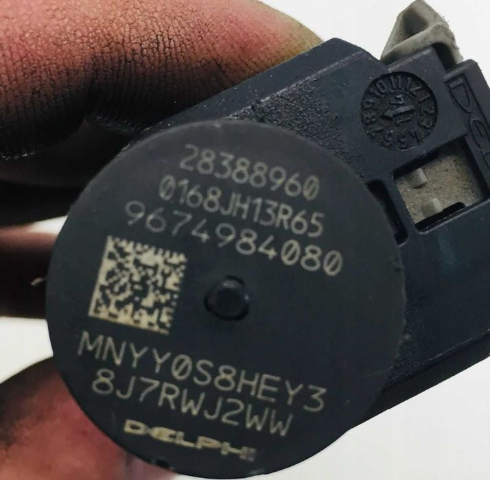 Injector Peugeot Boxer  2.0 HDI TDCI 9674984080