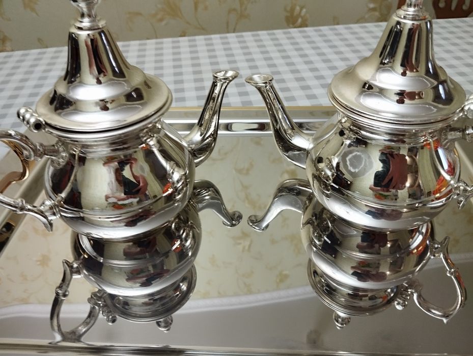 Мельхиоровый чайник