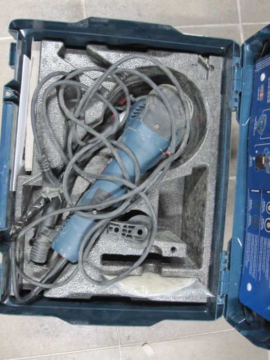 Șlefuitor excentric Bosch Professional GET 75-150, putere 750 W