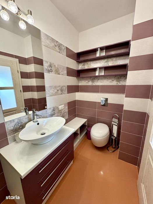 Inchiriez penthouse 3 camere+parcare, ARED-Kaufland