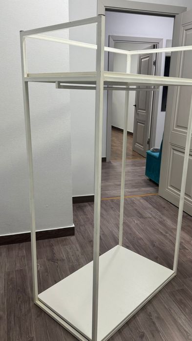 Вешалка для одежды