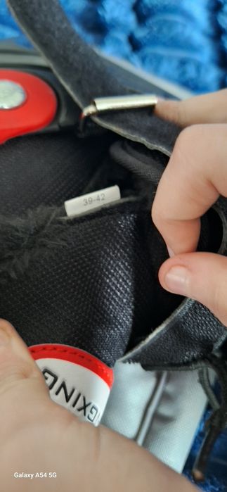 Коньки продам . 39-42