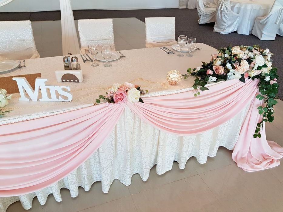 Aranjamente florale preziudiu