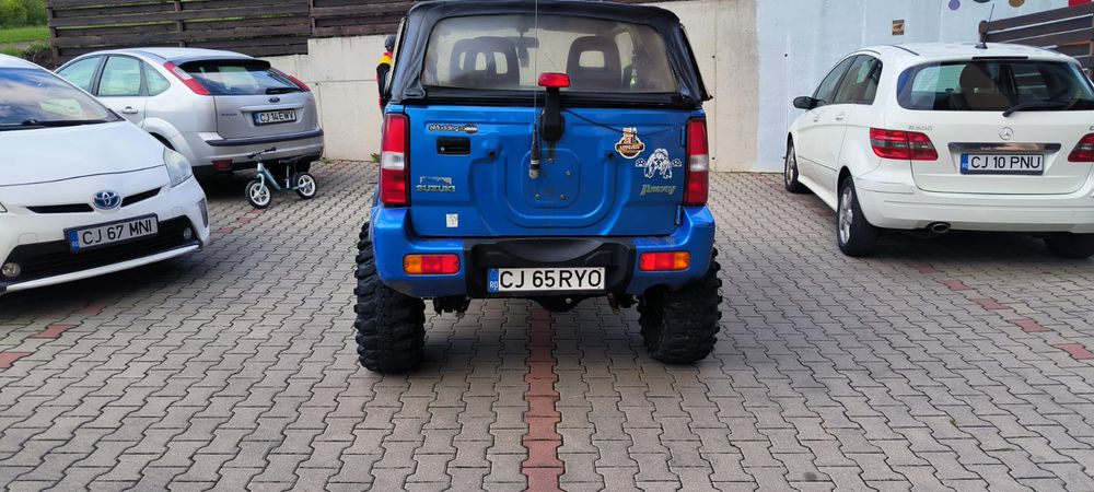 Vând Suzuki jimny