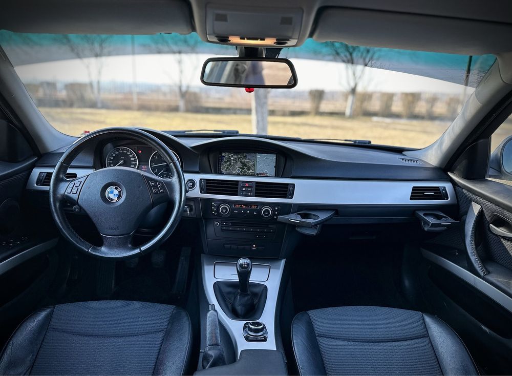 File:BMW 3er (E90) Facelift 20090720 rear.JPG - Wikipedia