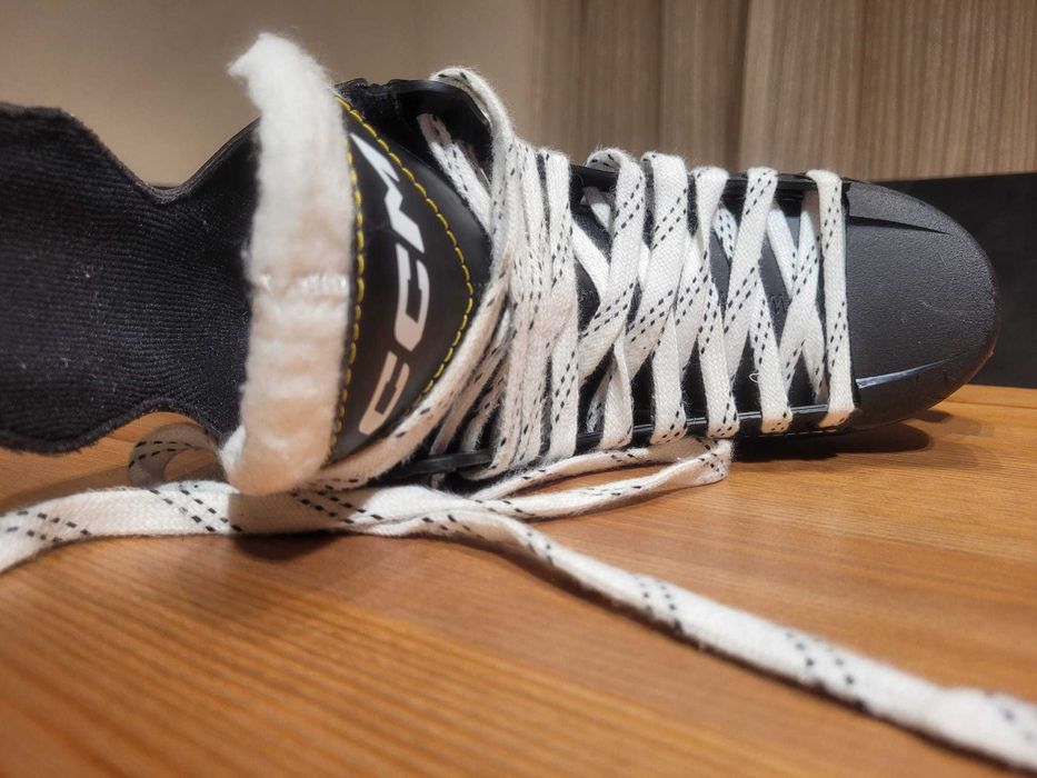 CCM Tacks AS 550 marimea 4, 23.5cm