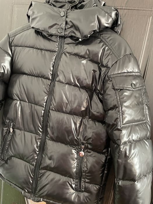 !! REDUCERE !! Geaca de barbati neagra